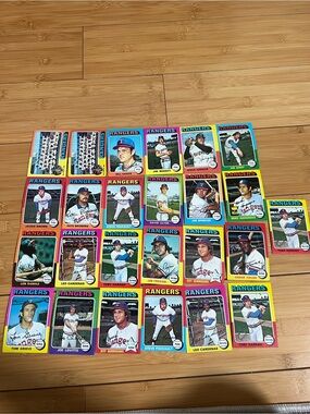 1975 Topps Texas Rangers Baseball Card Team Lot 25 Cards Jeff Burroughs MVP